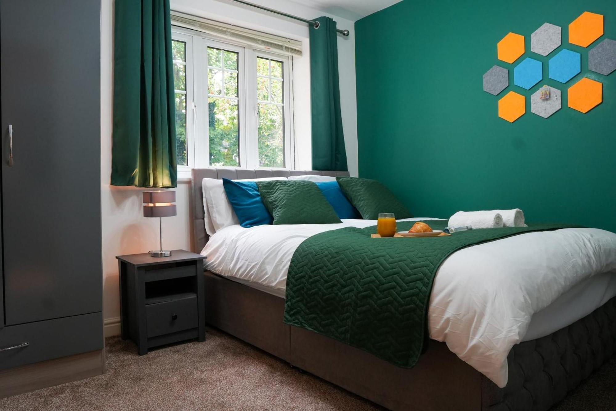 ברמינגהאם Whole 2-Bed Apartment - Contractors, Professionals, Ulez Free, Free Parking, B'Ham City 10Mins מראה חיצוני תמונה