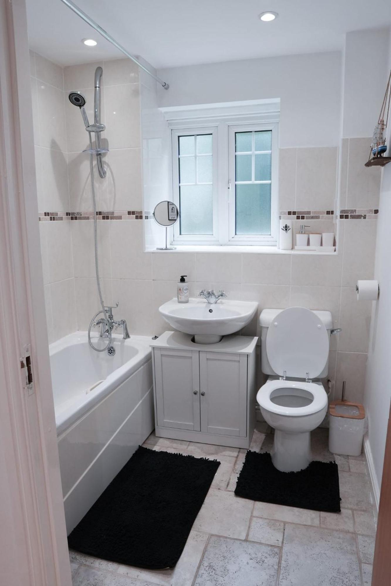 ברמינגהאם Whole 2-Bed Apartment - Contractors, Professionals, Ulez Free, Free Parking, B'Ham City 10Mins מראה חיצוני תמונה